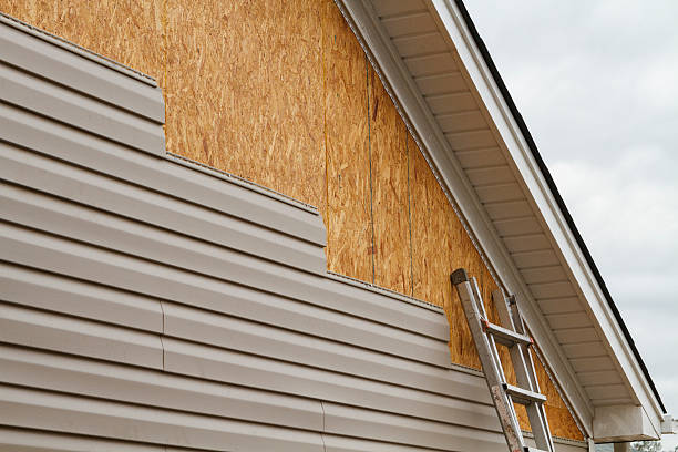 24/7 Emergency Siding Contractor experts in Eldorado, IL